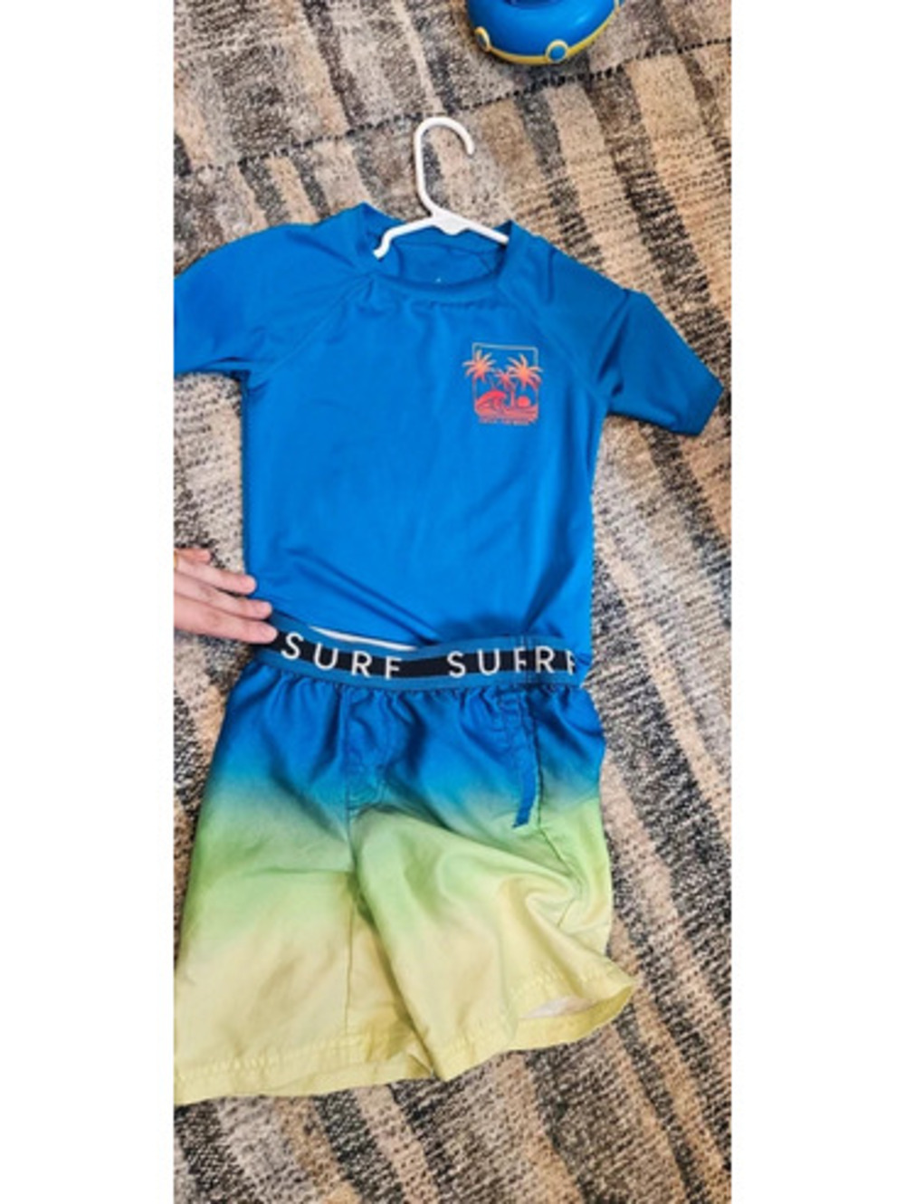 Boys Blue Rash Guard & Ombre Swim Trunks 2 Piece Swimsuit 3T